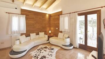 Nhà | Phòng khách