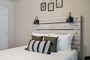 3 bedrooms, WiFi, bed sheets