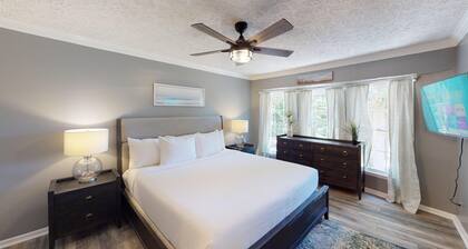 4297 Earney Rd, Unit 1, Woodstock