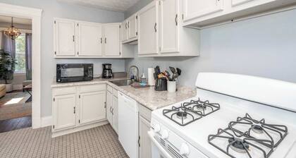 Queen City Suites For 7