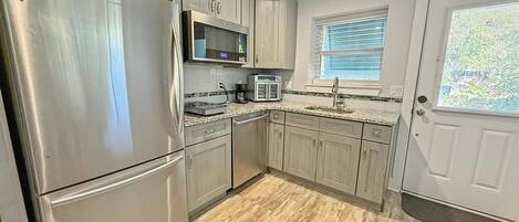 Microwave, dishwasher