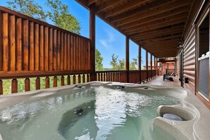 Baignoire à remous extérieure