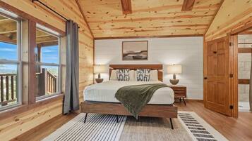 8 habitaciones, tabla de planchar con plancha, cuna de viaje y wifi