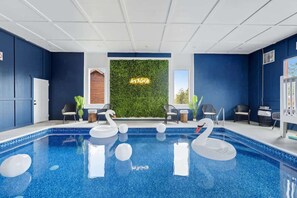 Unclassified image, 4 of 126, button - New! Game Time Retreat! Waterfall, Galaxy Pool, Rooftop Theater, Spa, Sauna! (Sevierville)