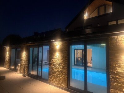 Stunning Beach Villa with Indoor Pool and Jacuzzi!