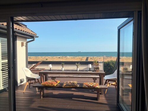 Stunning Beach Villa with Indoor Pool and Jacuzzi!