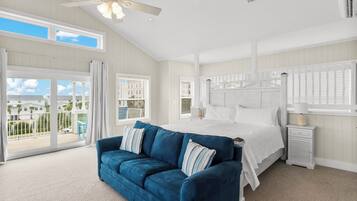 6 bedrooms, iron/ironing board, travel crib, free WiFi