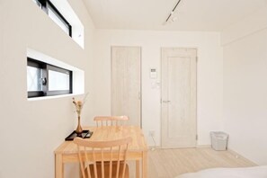 Room - Calm Riverside Inn/Close to Ikebukuro (Tokyo)