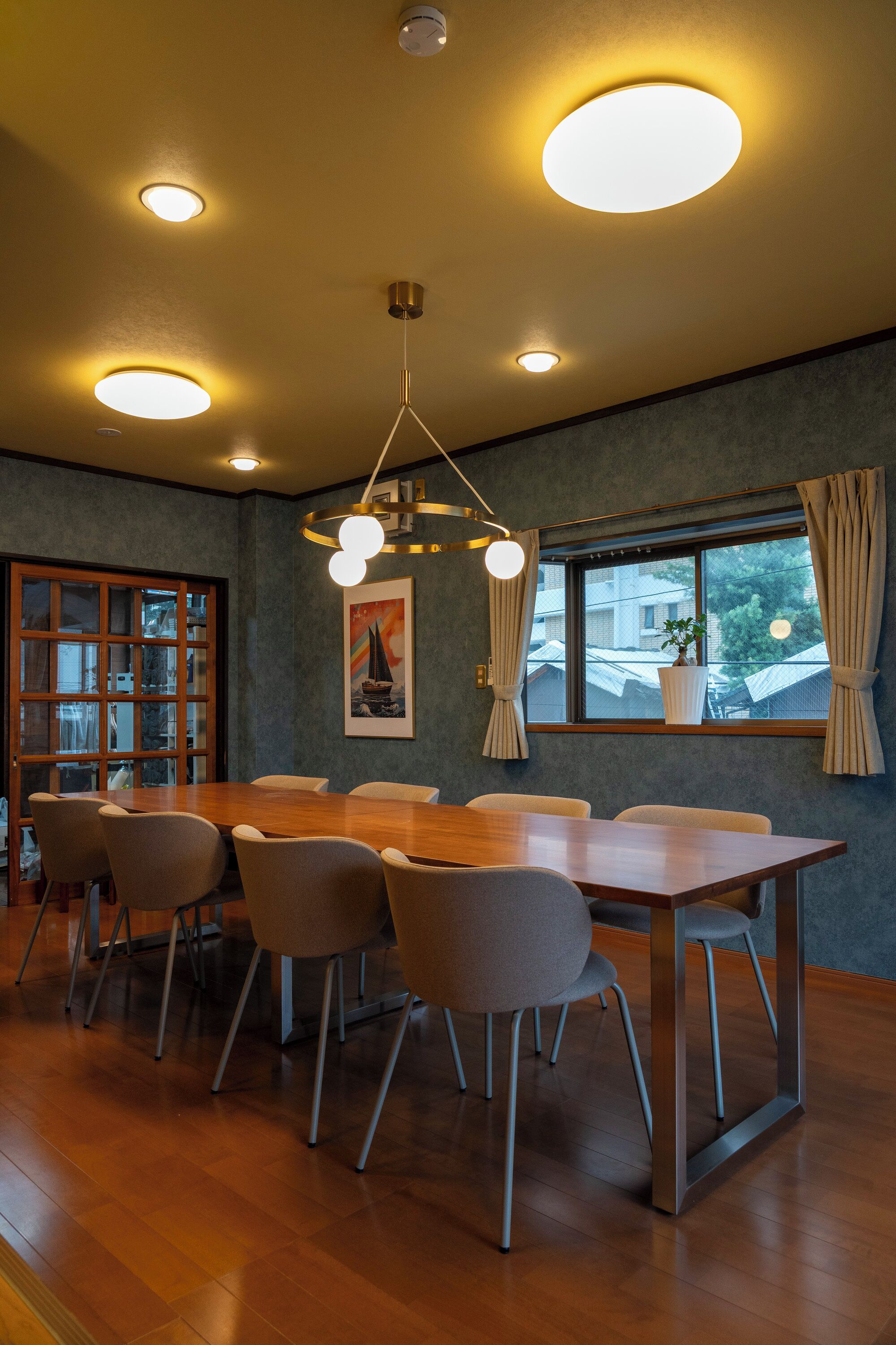 Superior Villa, Balcony, City View | In-room dining