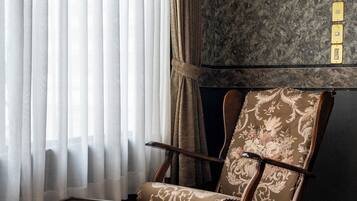 Villa Supérieure, balcon, vue ville | Rideaux occultants, fer et planche à repasser, Wi-Fi gratuit