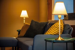 Superior Villa, Balcony, City View | Living area - Ikkenyahotel FUKUOKA (Fukuoka)