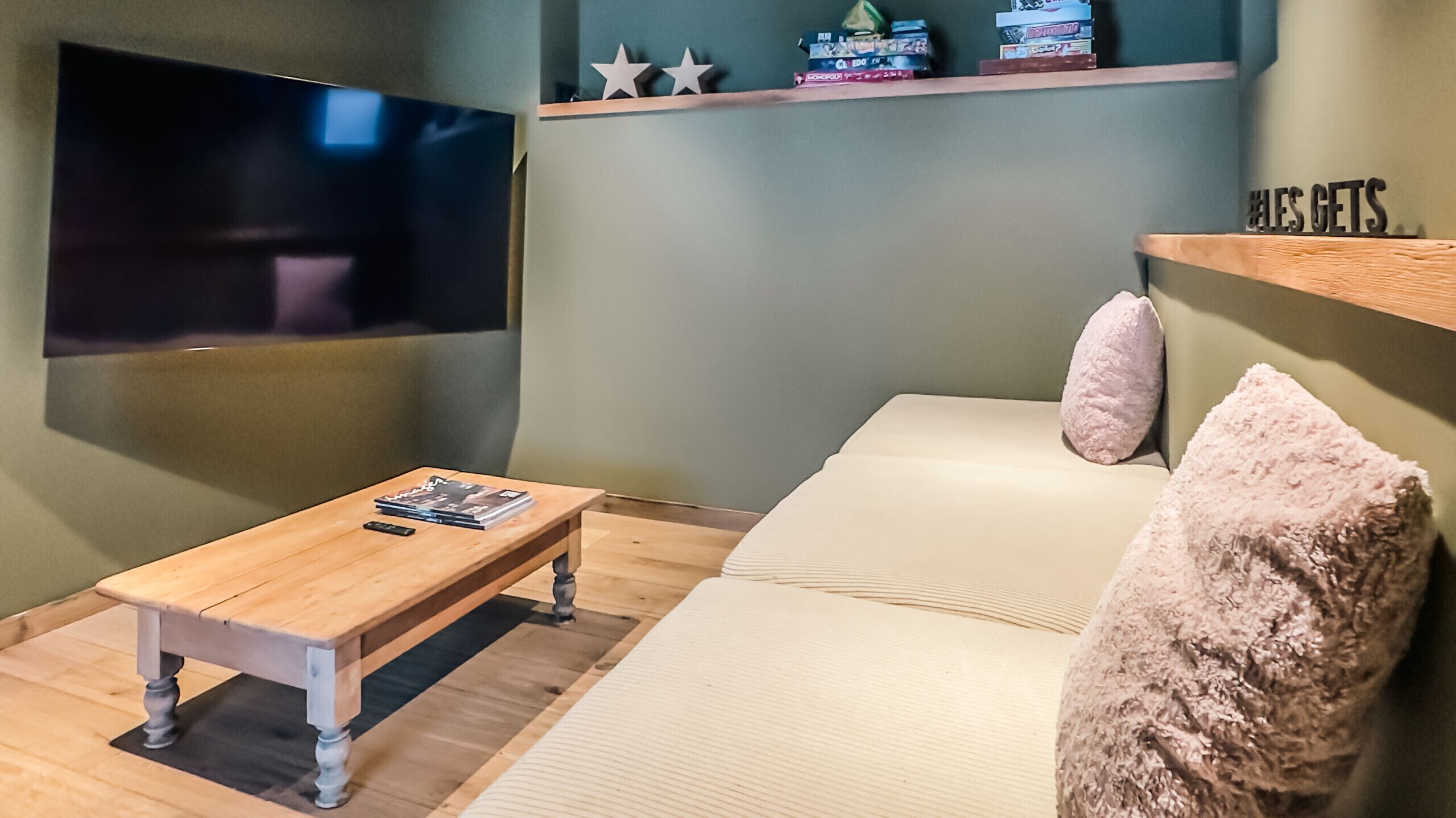 New! Chalet Nova - Les Gets: Fireplace, Jacuzzi, Stunning View - Les Gets
