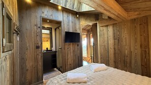 4 soverom, strykejern/-brett, wi-fi (inkludert) og sengetøy