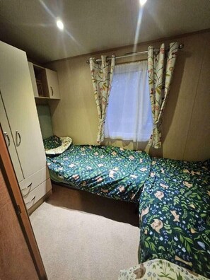 3 υπνοδωμάτια, μοναδική διακόσμηση, μοναδική επίπλωση 