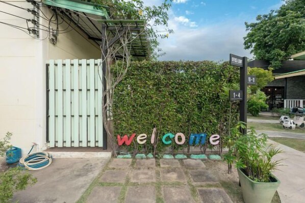 Exterior - Baansuan Varin (Pak Chong)