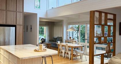 Sea Breeze Pool House - Jan Juc