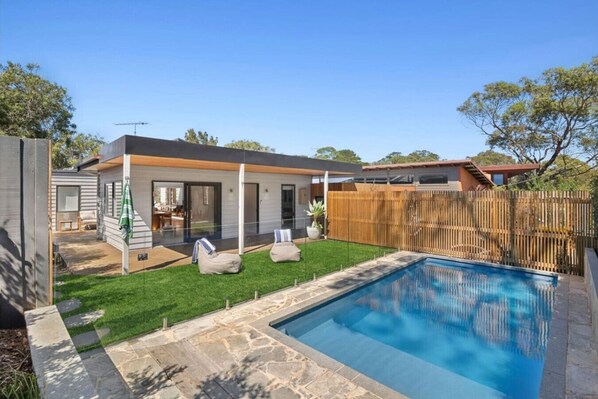 Pool - Sea Breeze Pool House - Jan Juc (Jan Juc)