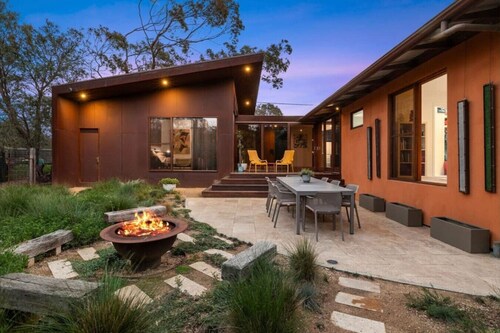 Barnett Bush Retreat