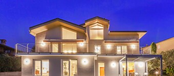 The Vista Retreat - Five Bedroom Villa, Sleeps 10