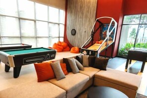 غرفة الألعاب