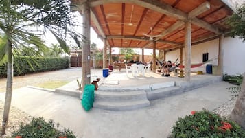 Cabaña familiar, patio | Zona de estar