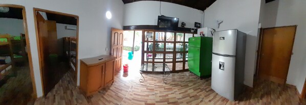 Cabin dành cho gia đình, sân hiên | Khu phòng khách