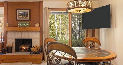 Outpost: Larkspur 1212