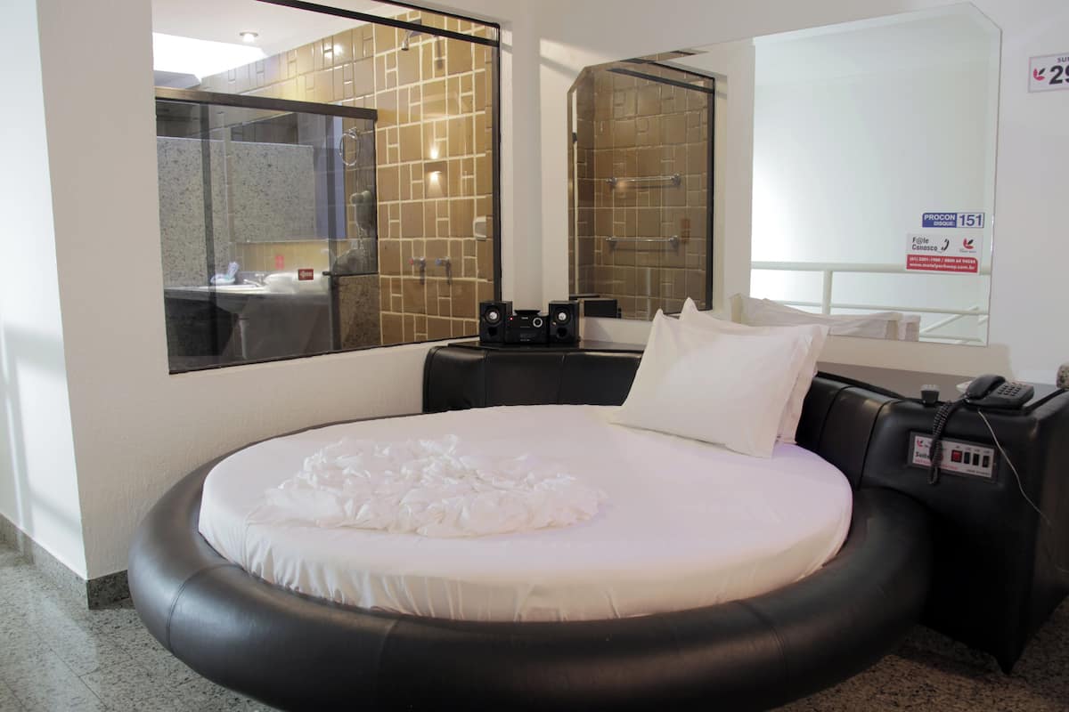 Classic Double Room | Free WiFi