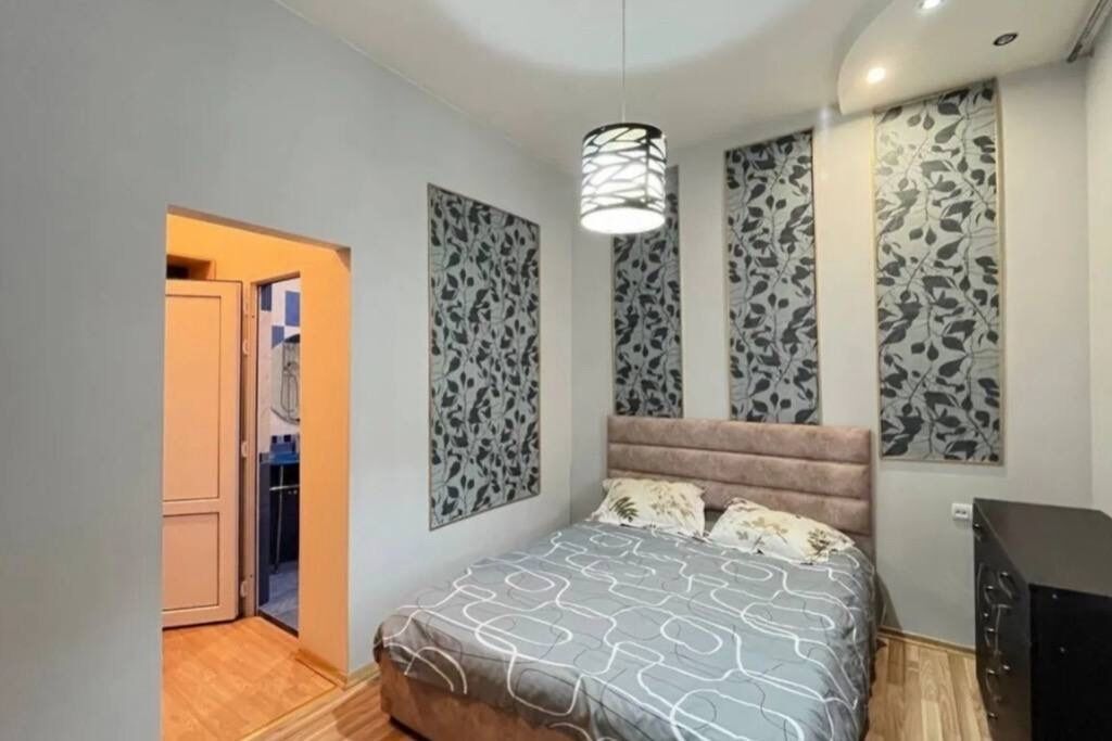 3 habitaciones, acceso a internet y ropa de cama 