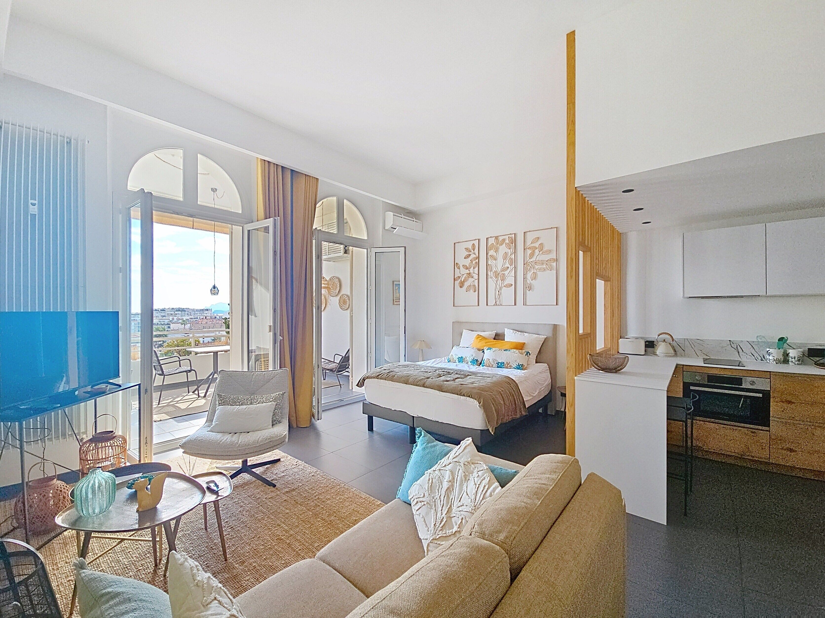 Bügeleisen/Bügelbrett, WLAN, Bettwäsche