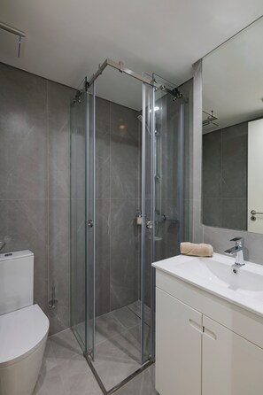 Bathroom - Ponto Alto Hotel (Lisbon)