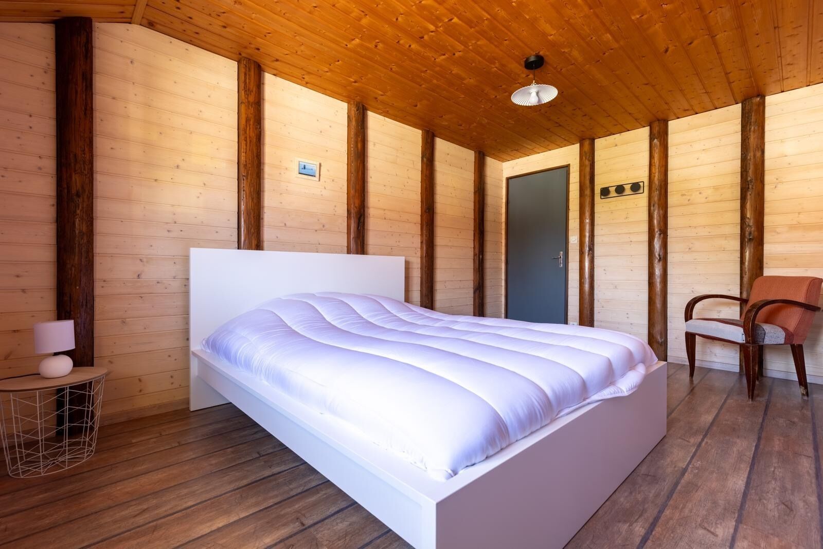 5 Schlafzimmer, Bügeleisen/Bügelbrett, WLAN, Bettwäsche