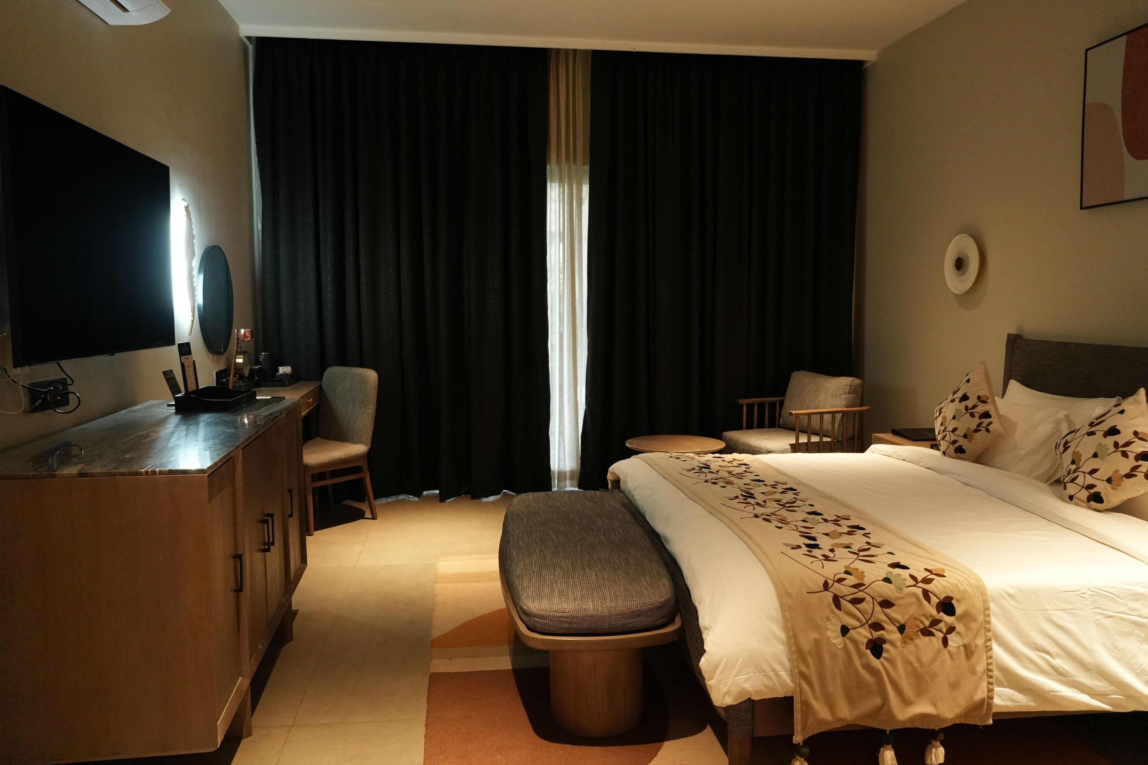 Family Single Room