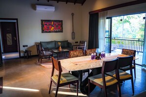 Premium Cottage | Living area | 55-inch Smart TV with digital channels - Maira Serai (Baihar)