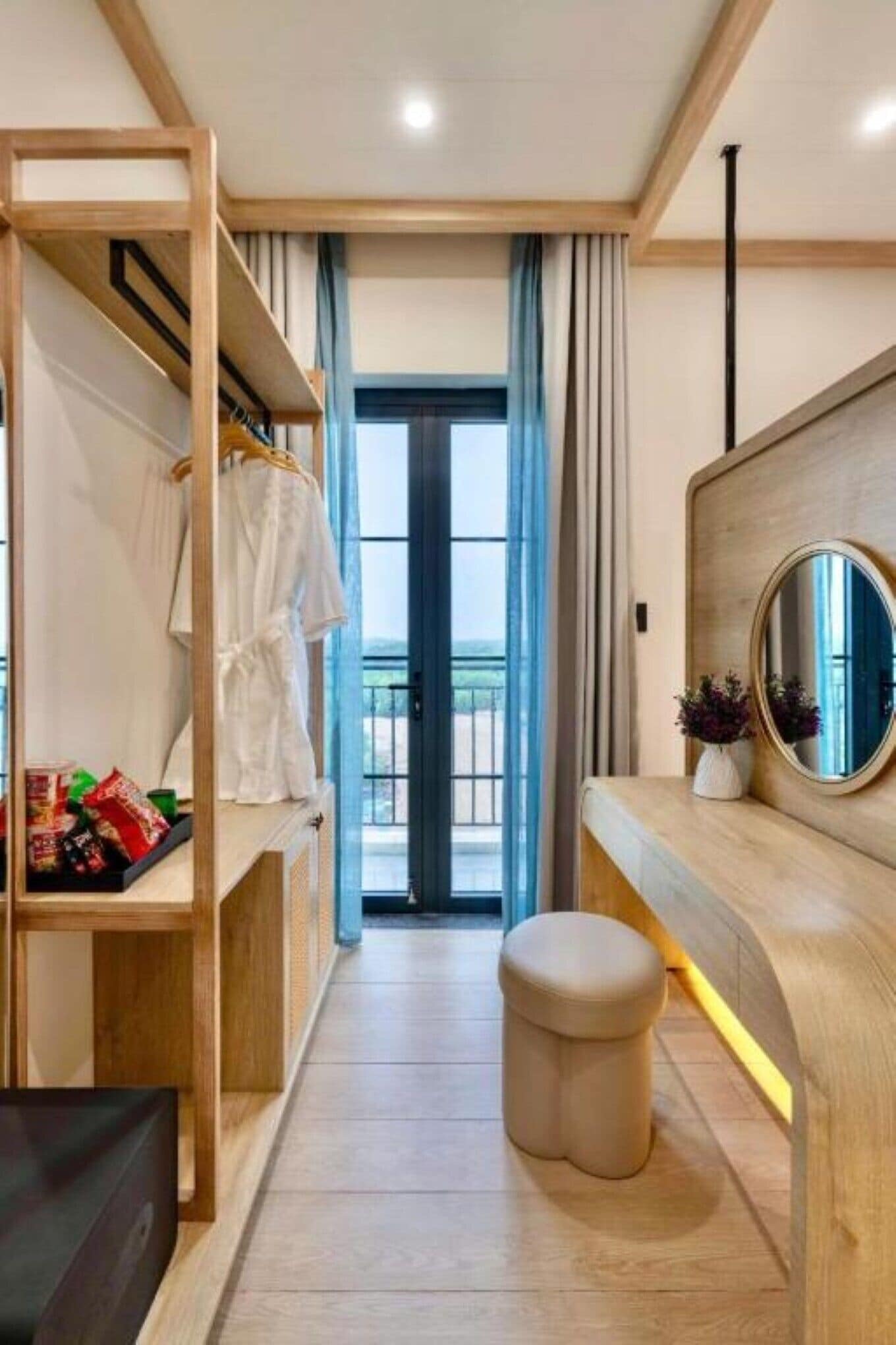 شقة - ٣ غرف نوم - بمنظر للبحر | ستائر تعتيم ومكواة/لوح كي وواي فاي مجانًا وملاءات أسرّة