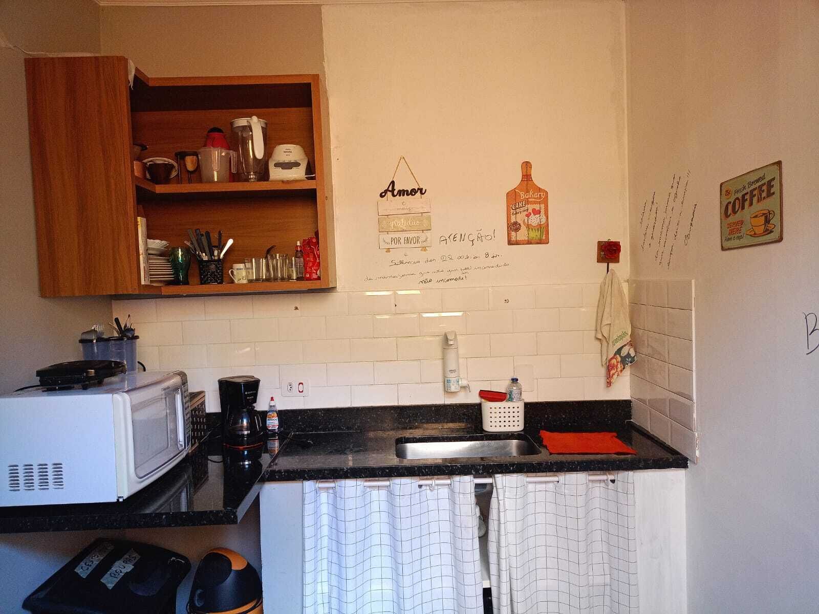 Refrigerador, microondas