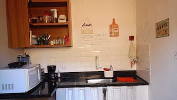 Fridge, microwave