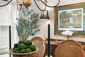 Interior - The Annie, 2 Bed- 1 Bath Charming and Newly Renovated Home - "A Guest Favorite!" (Weatherford)