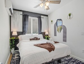 1 bedroom, iron/ironing board, free WiFi, bed sheets