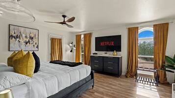 5 bedrooms, iron/ironing board, travel crib, free WiFi