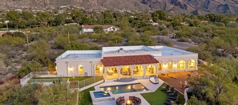 Luxury~ 5BR Retreat~ Mntn VIEWS ~Heated Pool / Spa ~Fitness Room ~Putting Green