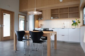 Dining - Barrio del Norte: Two-bedroom apartment (Villademoros)