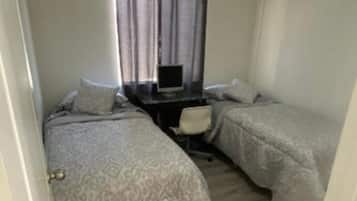 2 bedrooms, WiFi, bed sheets