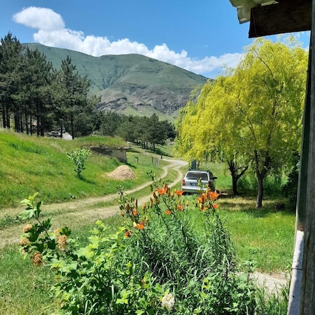Fachada de la propiedad. Wooden House Tsunda