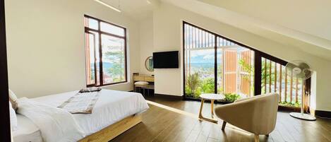 Quarto casal ou duplo luxo | Ferros/tábuas de passar roupa, Wi-Fi de cortesia