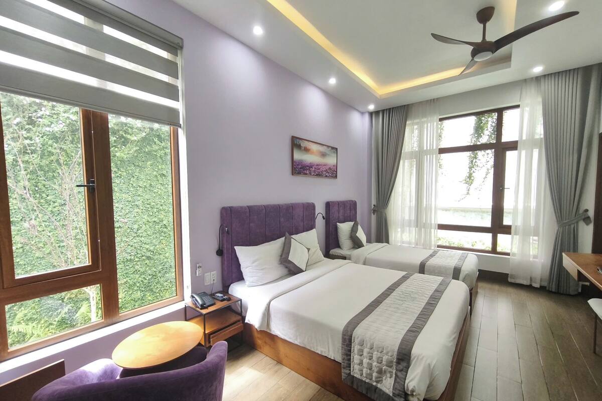 Deluxe Double or Twin Room | Iron/ironing board, free WiFi
