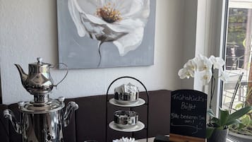 Petit déjeuner buffet compris tous les jours