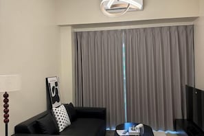 Room - Luxurious Modern Cozy Manila Bayview Pool View 1 2 3 Bedrooms Near Manila Airports Okada Solaire MOA (Paranaque)