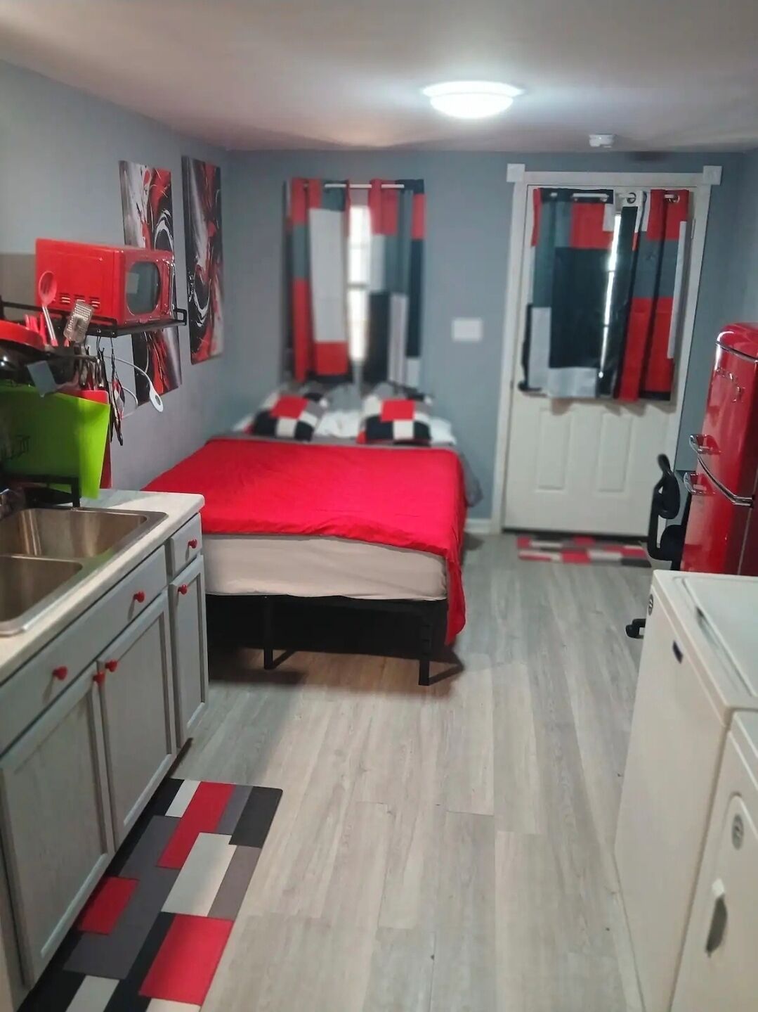 1 habitación, escritorio, tabla de planchar con plancha y wifi gratis 