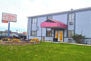 숙박 시설 정면